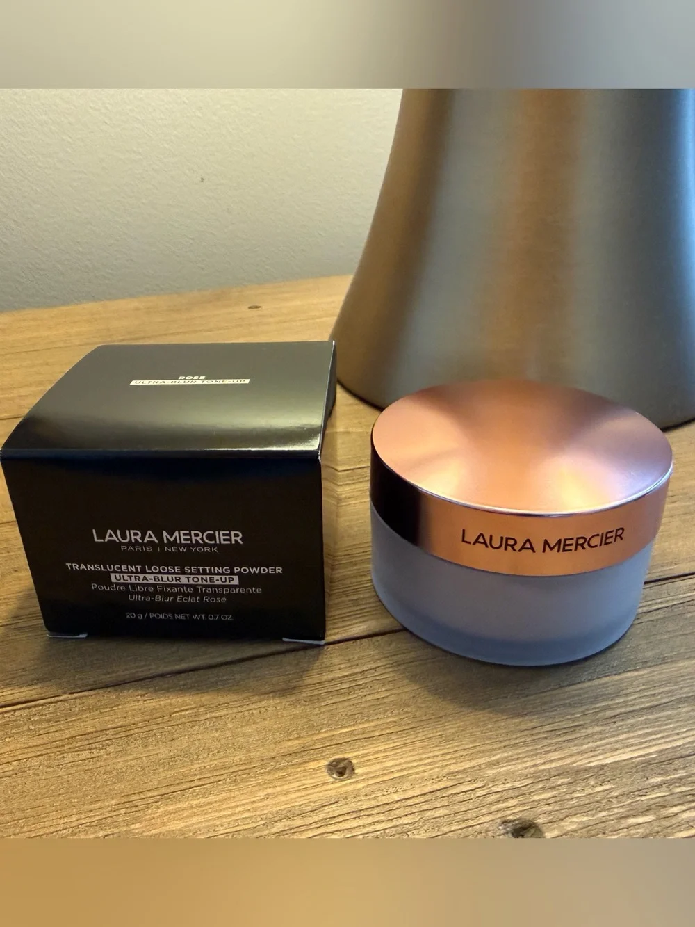 laura mercier Translucent Loose Setting Powder Ultra Blur Tone Up